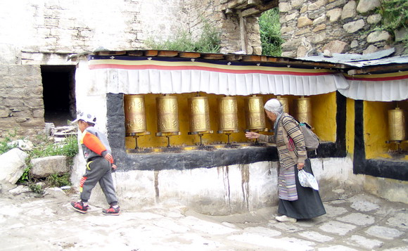 西藏圖片：西藏轉經6