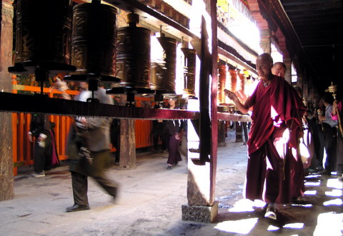 西藏圖片：西藏轉經3