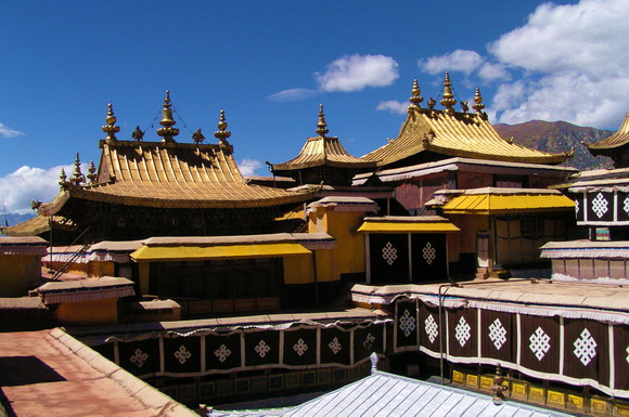 西藏圖片：西藏大昭寺金頂