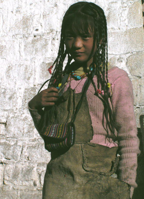 西藏圖片：西藏大昭寺轉寺的小孩07