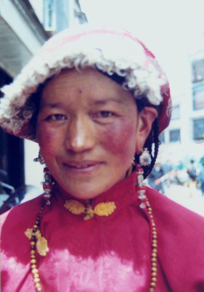 西藏圖片：康巴女人