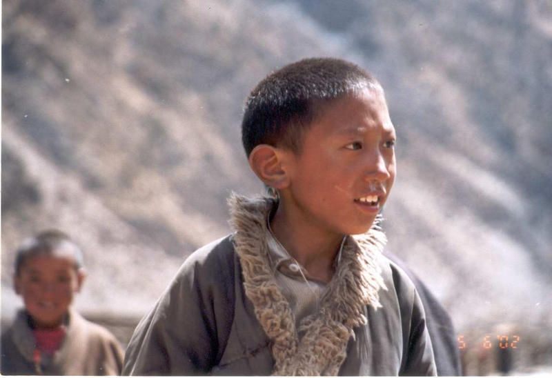 西藏林芝圖片：童