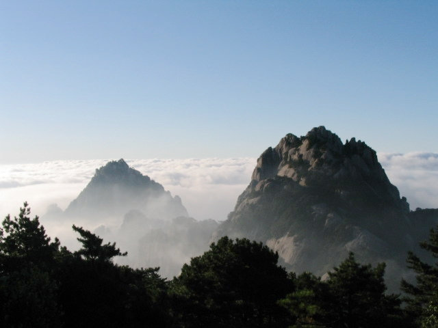 中國安徽黃山旅遊圖：黃山雲海